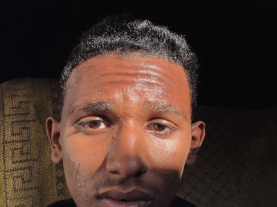 Help Ismail and his brothers to get food.